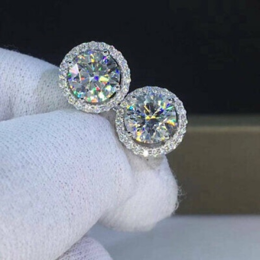 14k White Gold Diamond Halo Stud Earrings